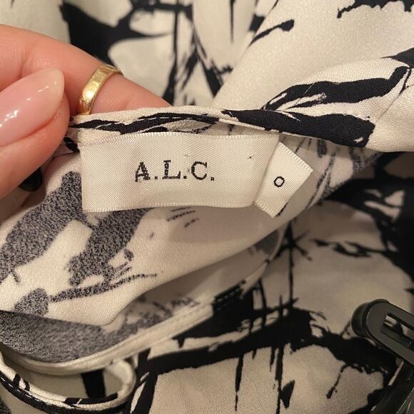 ALC Black And white silk top - Picture 6 of 6